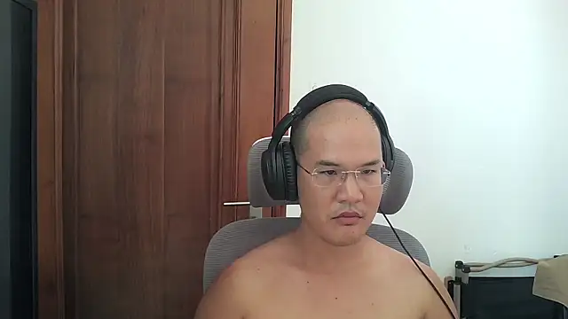 Chat +18 de luckyjackie25 ao vivo