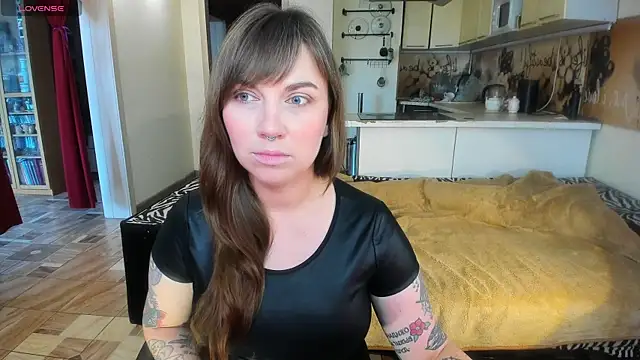 StacyTigerr 라이브 XXX 채팅