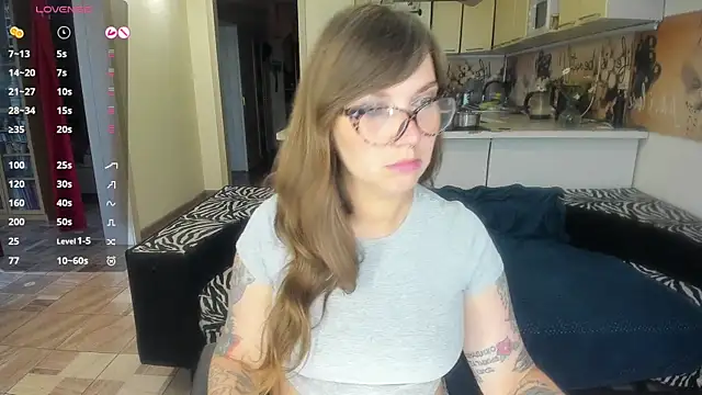 StacyTigerr Chat XXX in diretta