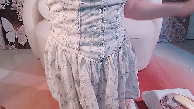 Rinasakin Live XXX chat