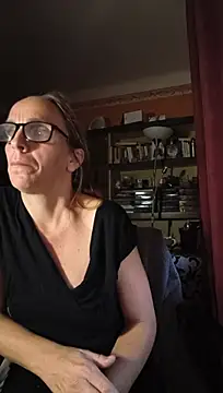 Dettybitch40 webkamerás műsora
