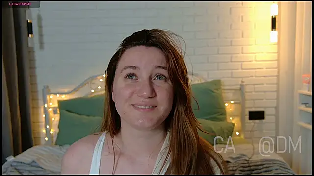 Ur_Agel Chat XXX in diretta