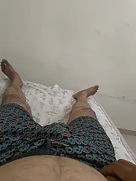 raj432112345 Chat XXX in diretta