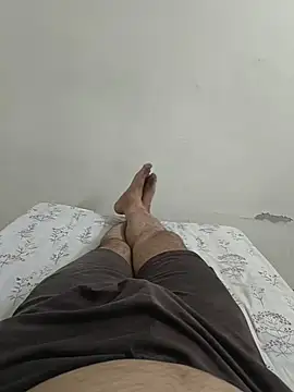 raj432112345's Webcam Show