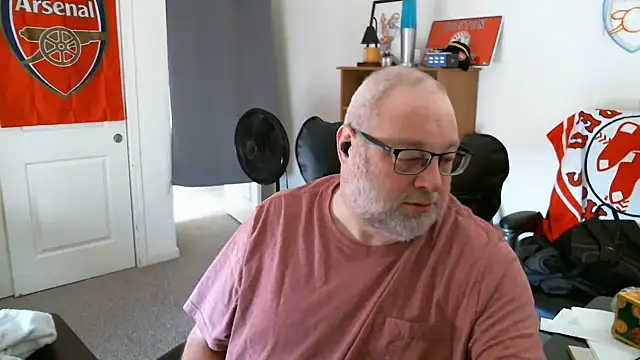 turdferguson420 Show in webcam