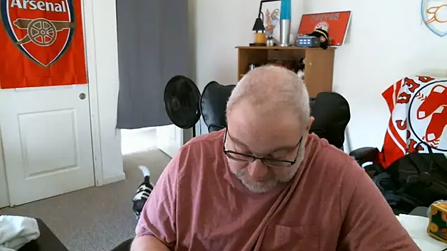 turdferguson420 Show in webcam