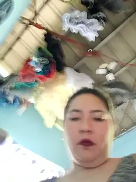 Show Webcam de naughtiestmumknky99