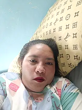 naughtiestmumknky99 Show Webcam