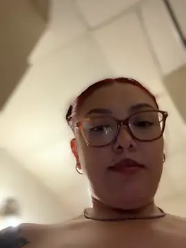 naya_pumpkin Show in webcam