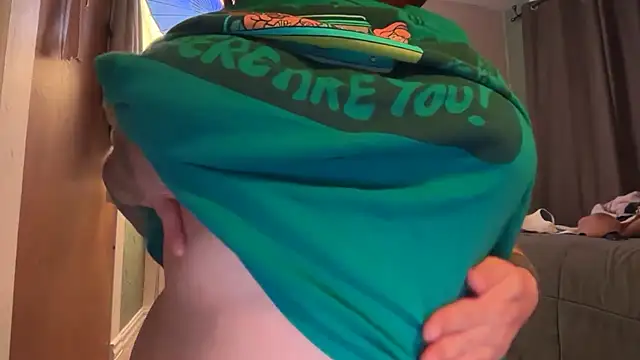 naya_pumpkin Show in webcam