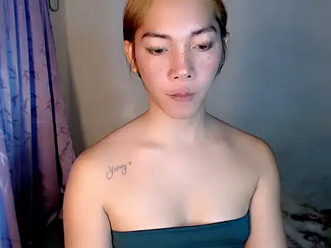 Perly_69 Show Webcam