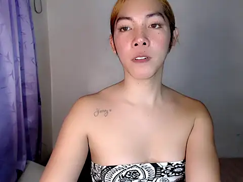 Pokazy przed kamerką – Perly_69