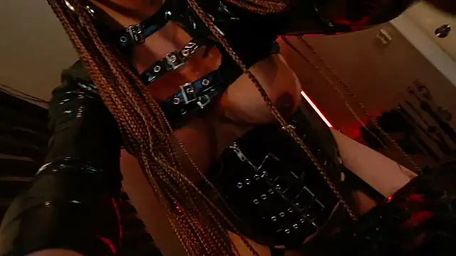 xCumOnOverMexのウェブカメラショー