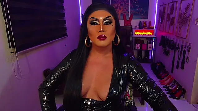 xCumOnOverMex Show Webcam