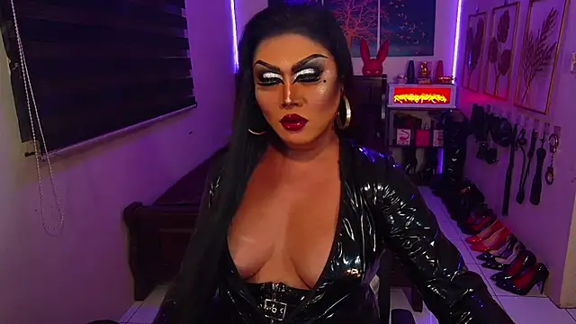 Show modela xCumOnOverMex na web-kameri