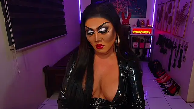 xCumOnOverMex Show in webcam