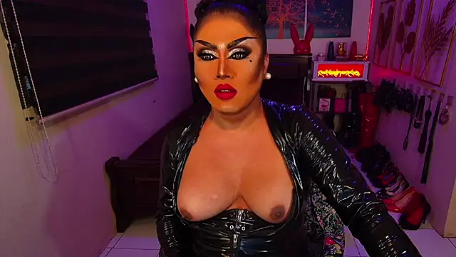 xCumOnOverMex's Webcam Show