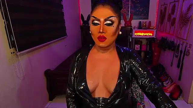 Show modela xCumOnOverMex na web-kameri