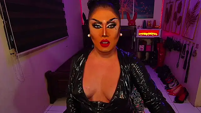 xCumOnOverMex – Kamerová šou