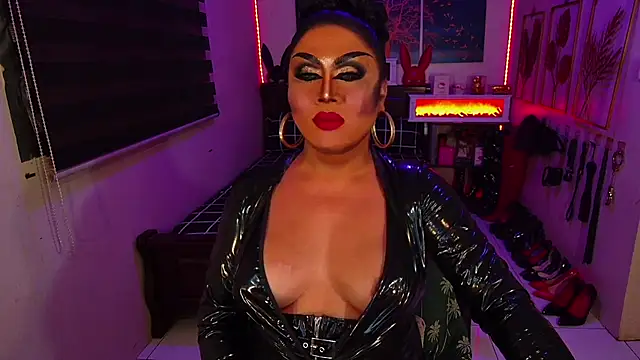 xCumOnOverMex Webcam show