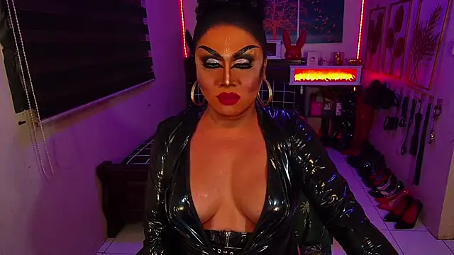 xCumOnOverMex Show in webcam