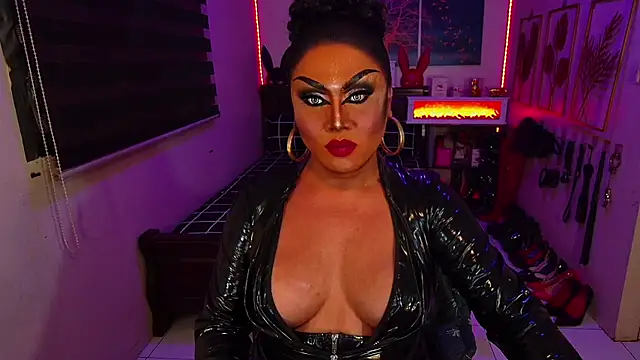 xCumOnOverMex Webcam show
