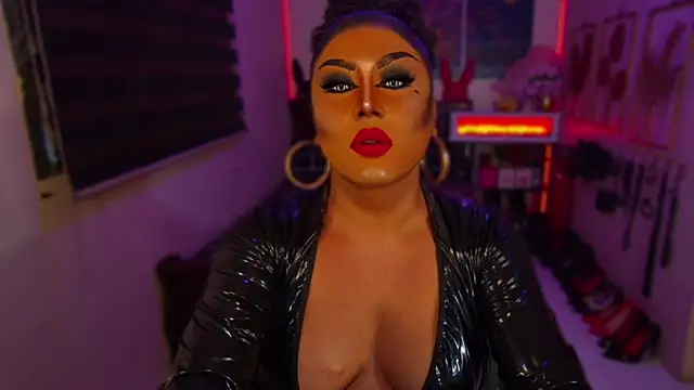 xCumOnOverMex Webcam-Show