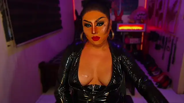 xCumOnOverMex's Webcam Show