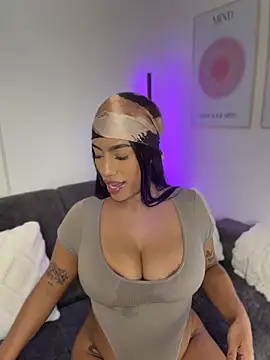 Sara_mocca_'s Webcam Show