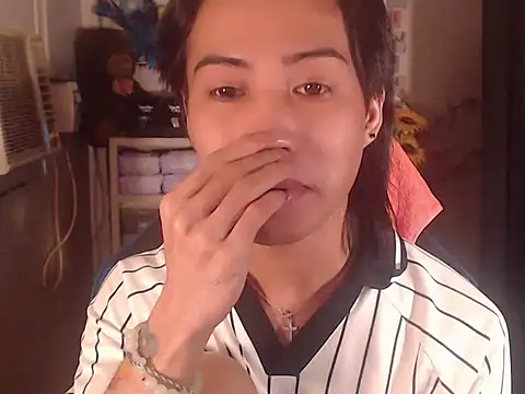 Erin_23 webkamerás műsora