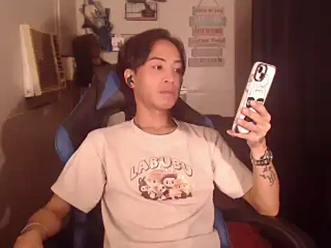 Yukino23 Pertunjukan Webcam