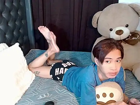 Skye_23 在線直播表演