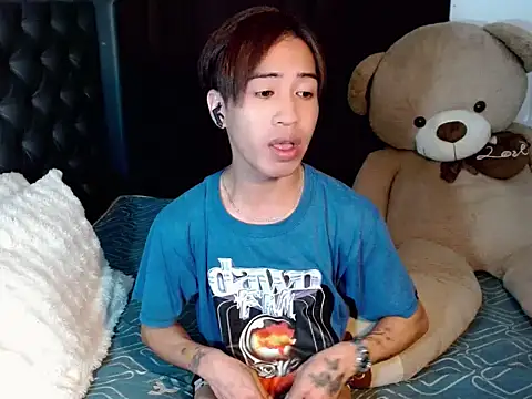 Skye_23 Pertunjukan Webcam