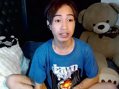 Skye_23 Pertunjukan Webcam