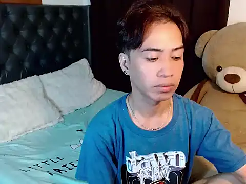 Skye_23 在線直播表演
