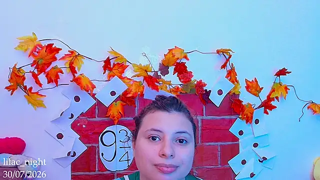 lilac_night33's Live XXX Chat