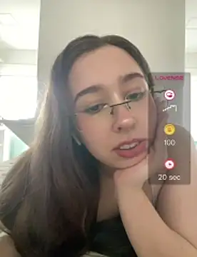 Chat +18 de tsuki_chan_on ao vivo