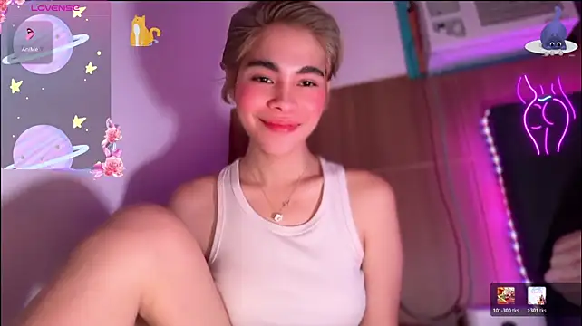 Raven_Iris Show in webcam