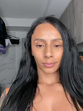 karlyn_angels' Live XXX Chat