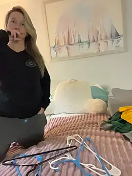 Vivian_MayXxX's Webcam Show