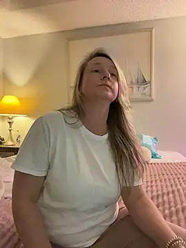 Vivian_MayXxX's Webcam Show