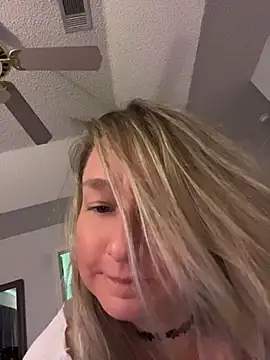Vivian_MayXxX's Webcam Show