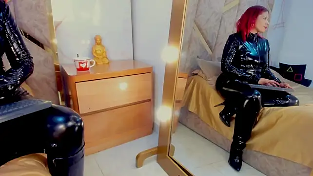 ALESKADUTH Show in webcam