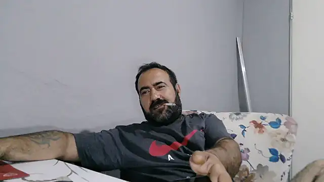 -dark-look- Show Webcam