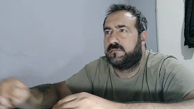 -dark-look- Show in webcam