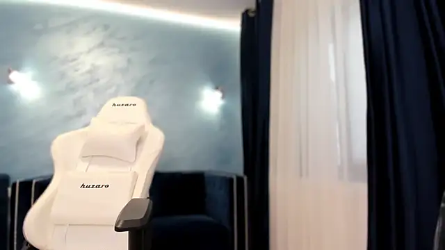 Živá chatovací místnost _missperfection_