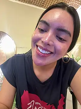 TS-SimplyTheBest's Webcam Show