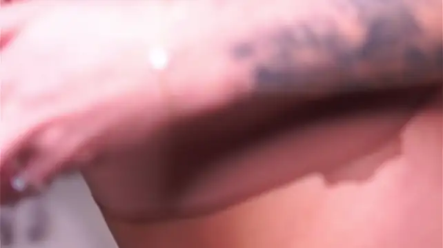 OliviaNoirr Webcam-Show