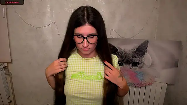 MaryEm976's Live XXX Chat