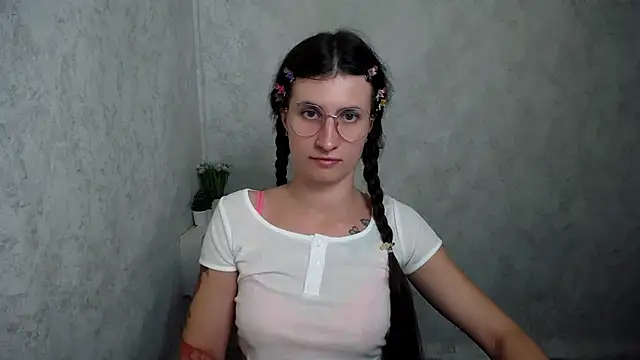 MaryEm976 – Naživo XXX chat